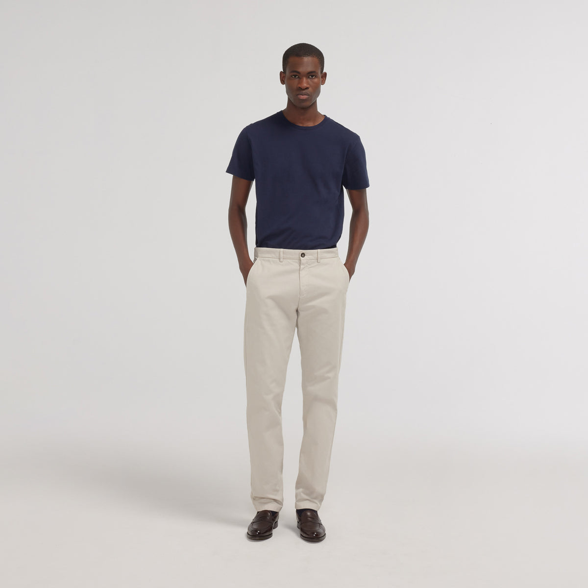 Chino droit écru