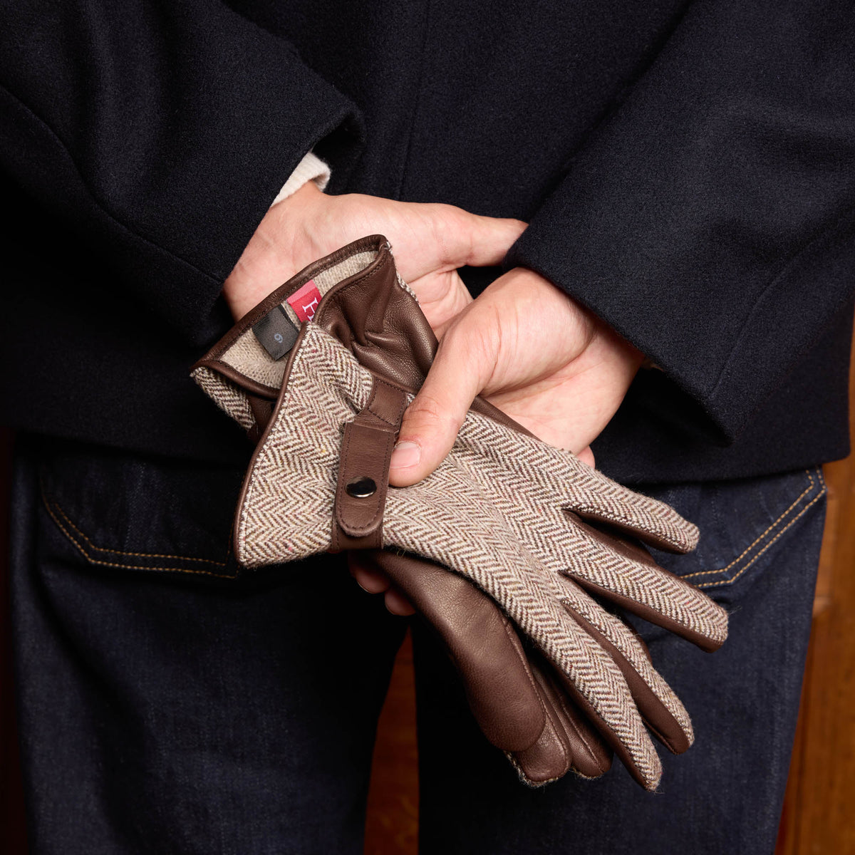 Handschuhe aus Leder und Wolle mit Fischgrat-Muster Braun