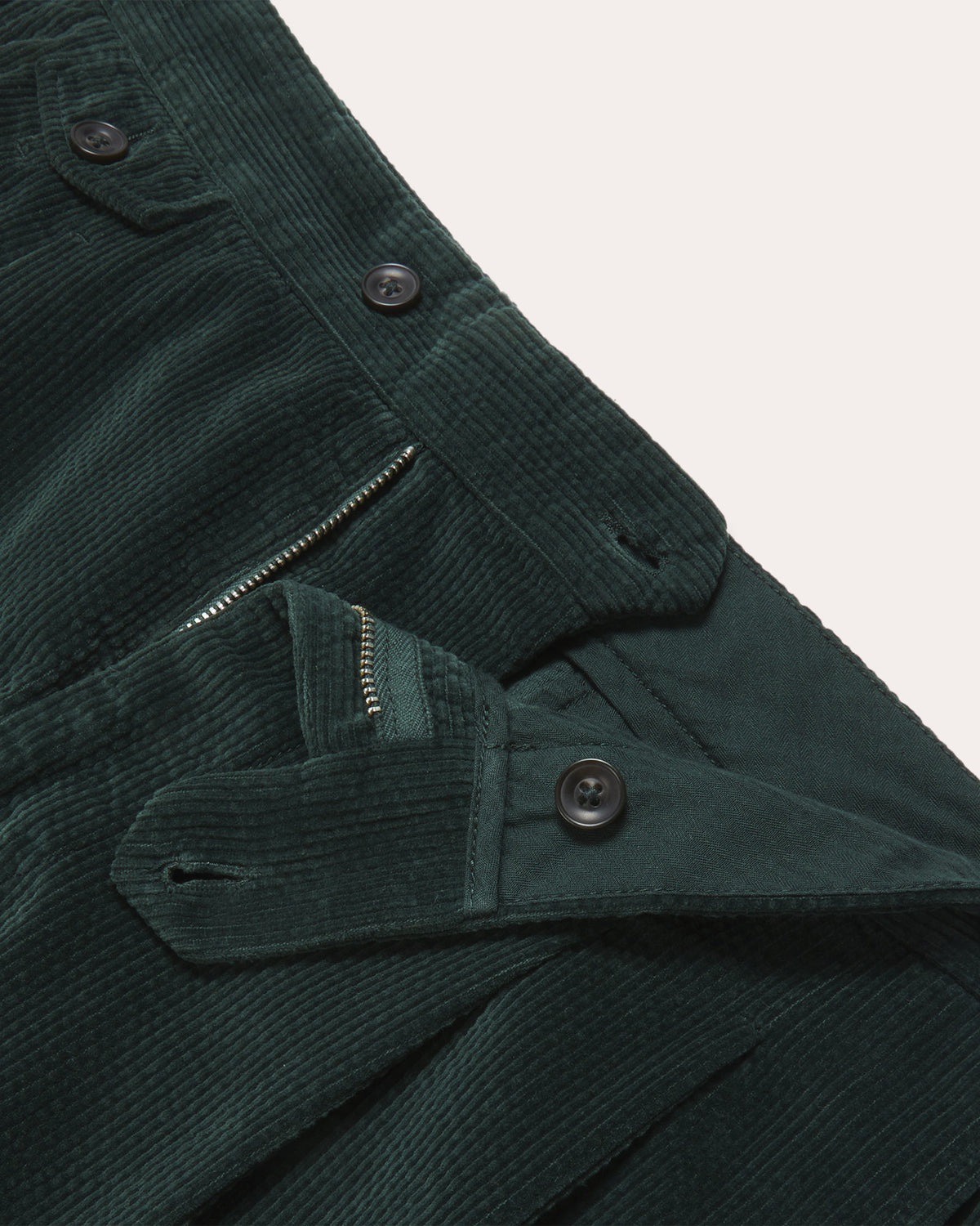Pantalon à double plis en velours vert