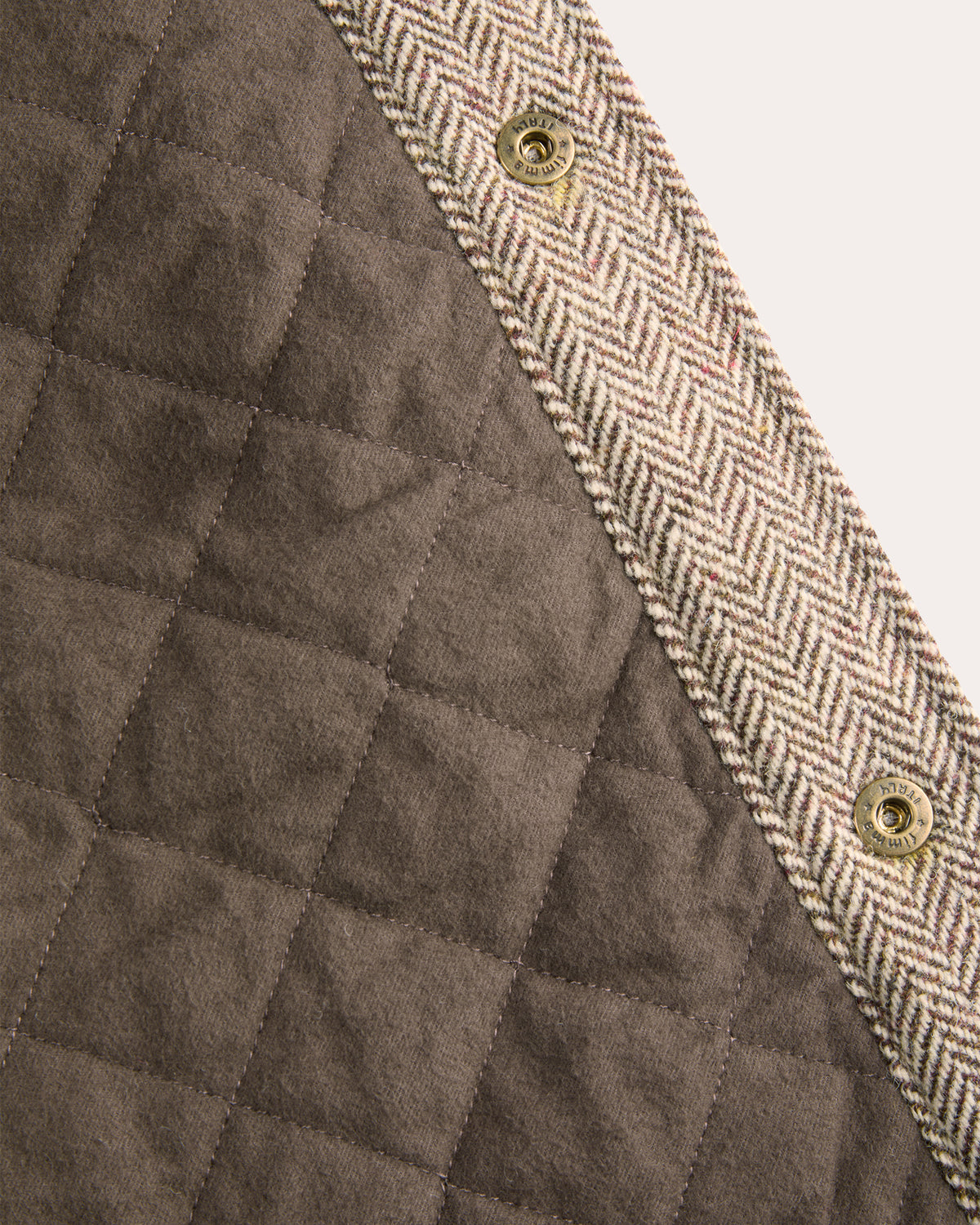 Veste en laine chevrons matelassée marron