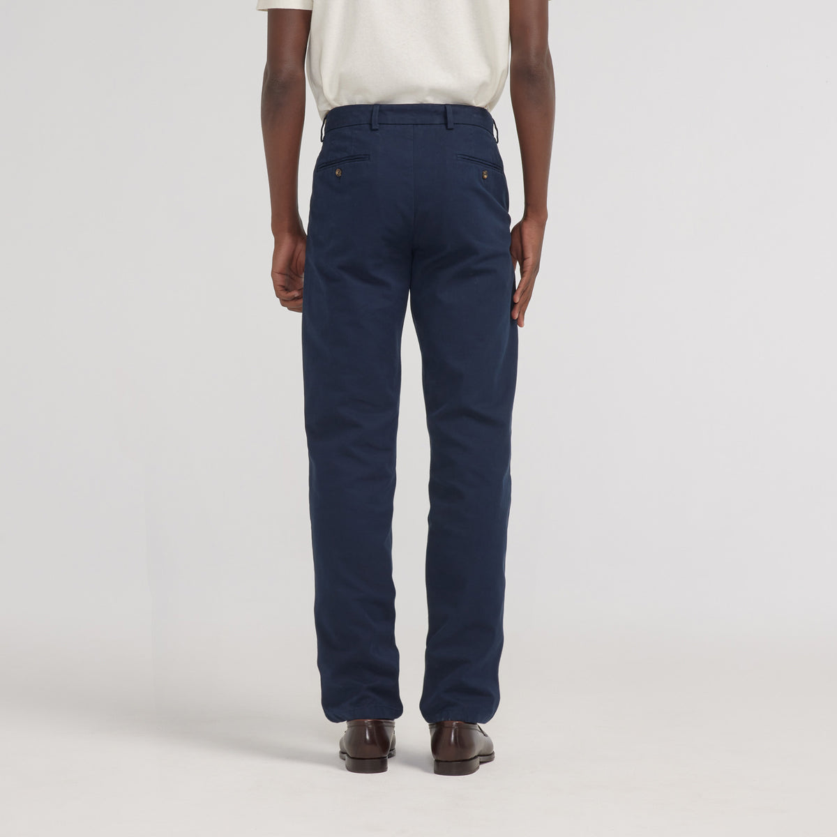 Chino droit bleu marine