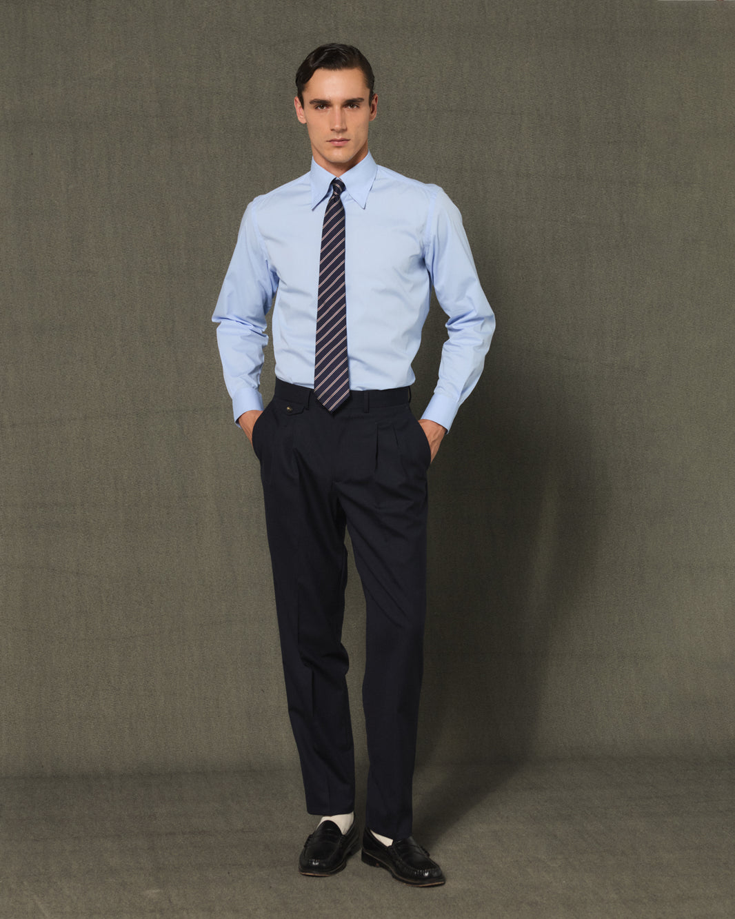 Chemise formelle en popeline de coton bleu