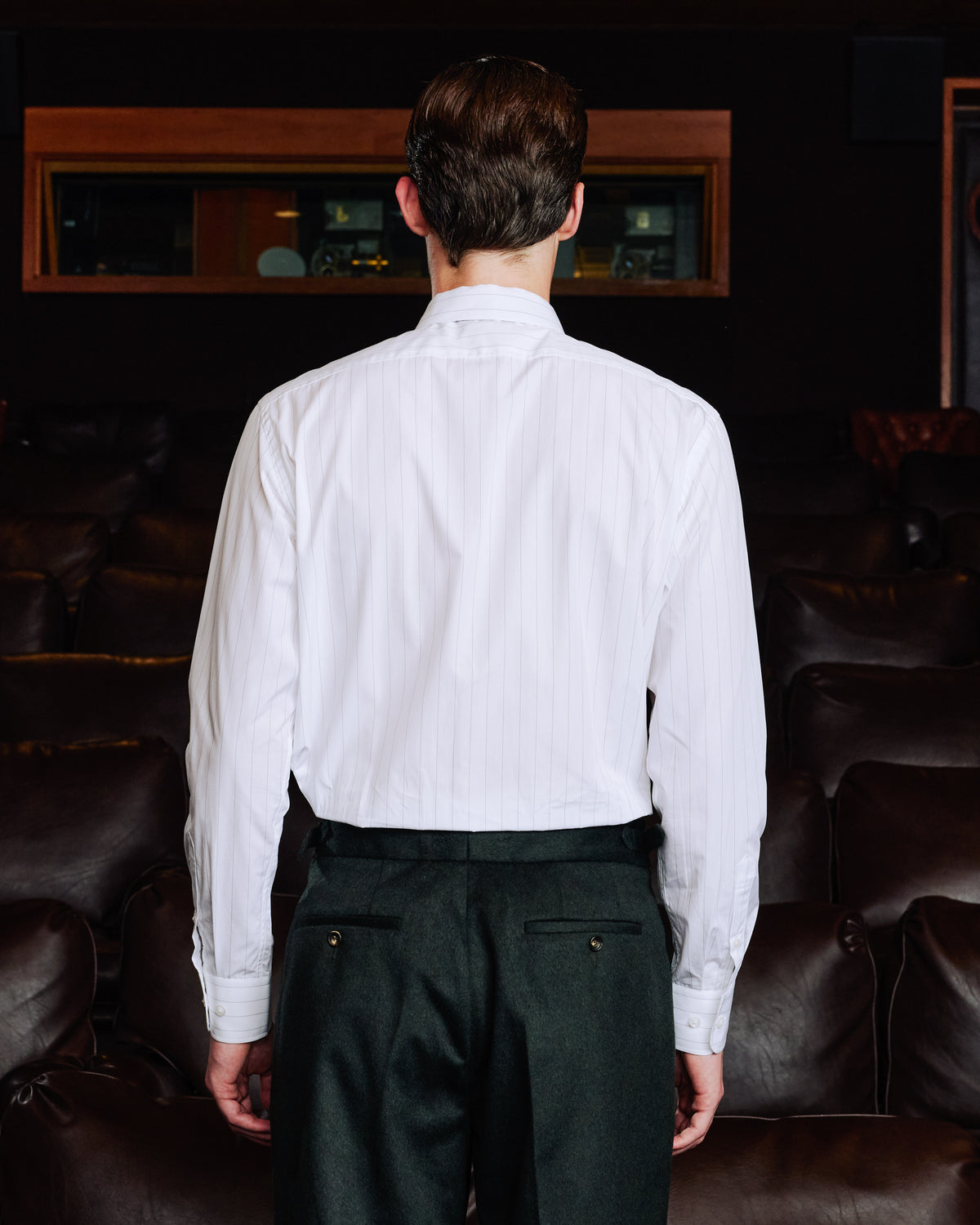 Chemise en coton blanc à rayure verte