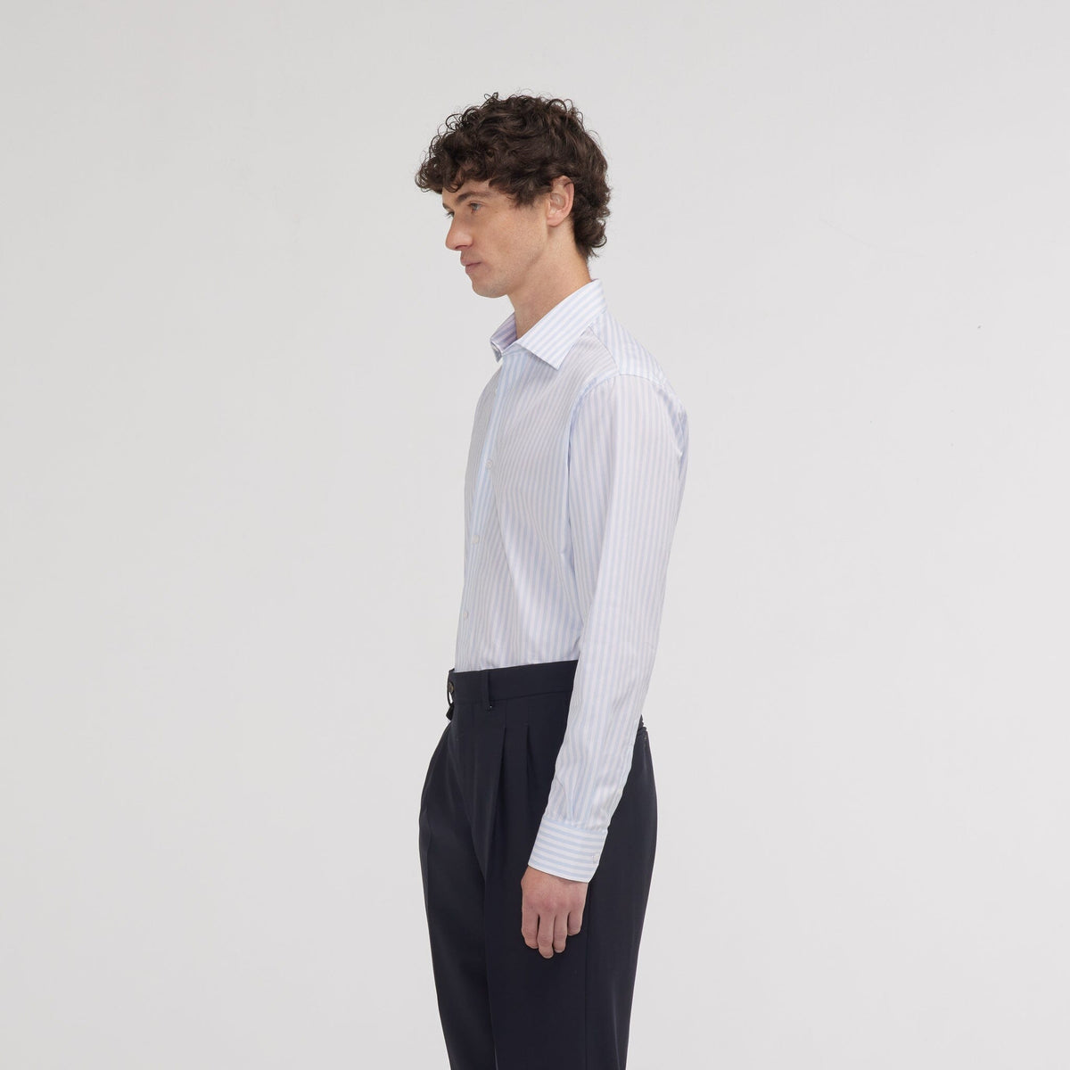 Chemise cintrée popeline double retors rayures bleu ciel et blanches