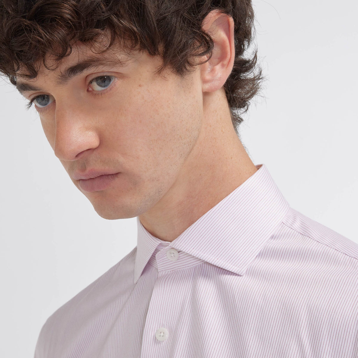 Chemise cintrée twill à rayures rouges