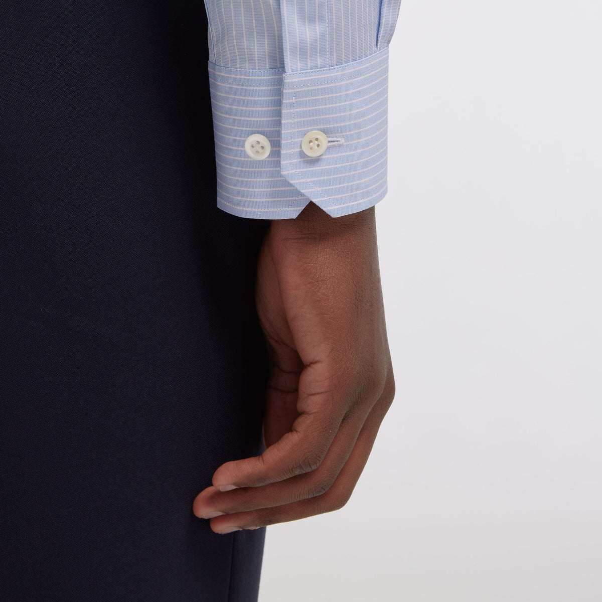 Chemise premium cintrée en popeline double retors bleue à rayures blanches