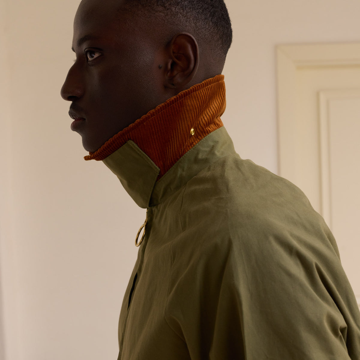 Grüne Blousonjacke aus gewachster baumwolle