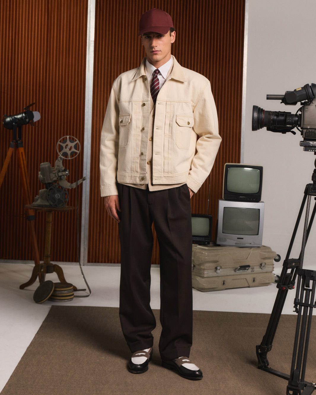 Veste en jean écrue col velours type II