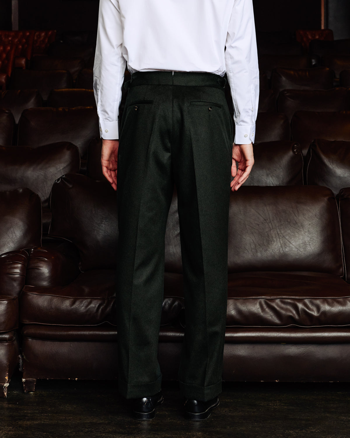 Pantalon à pinces en laine Loden vert