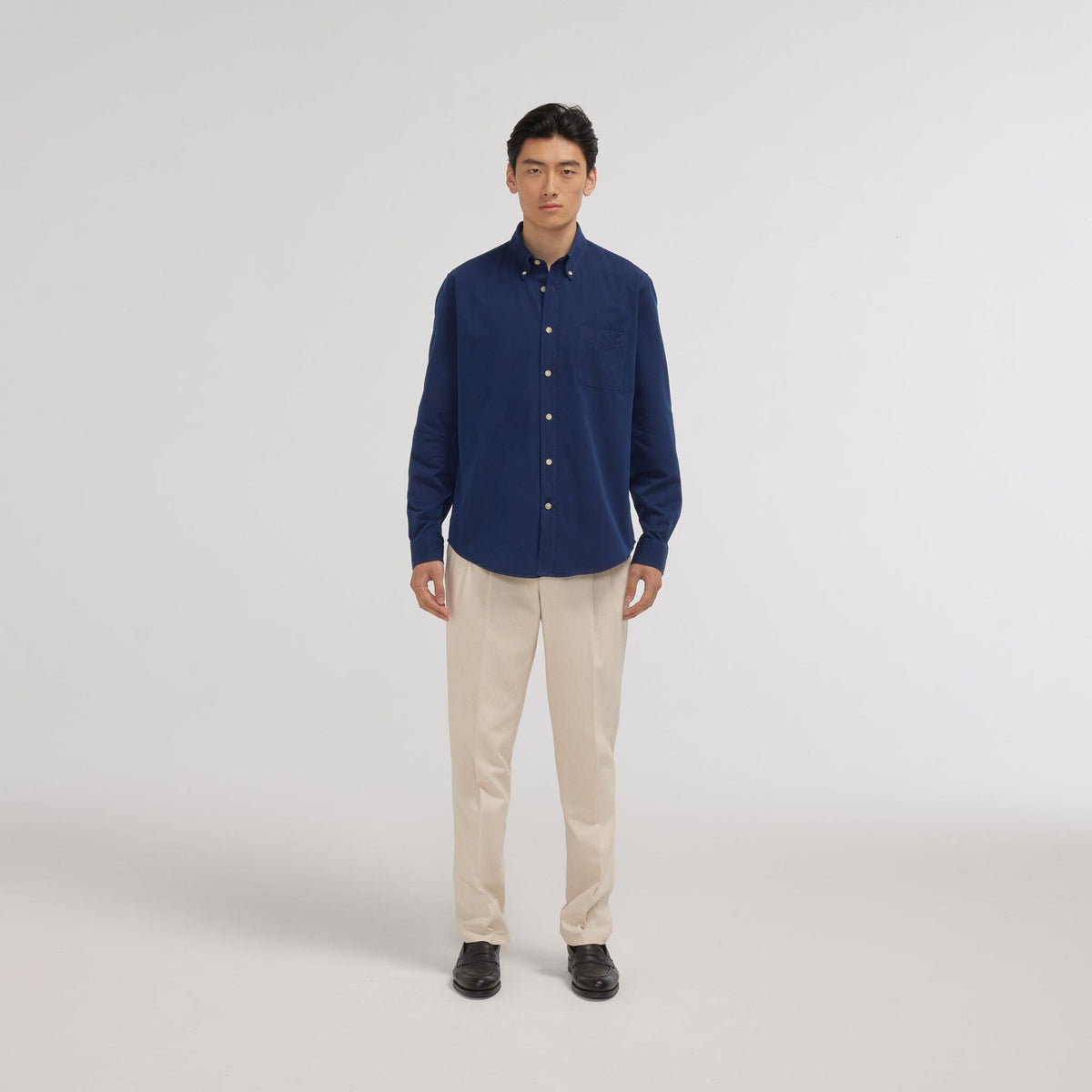 Chemise en denim bleu foncé